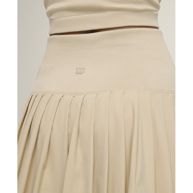 WW00160331DKC_3_MIDTOWN_SKIRT_W_DKC.png.high-res.jpeg