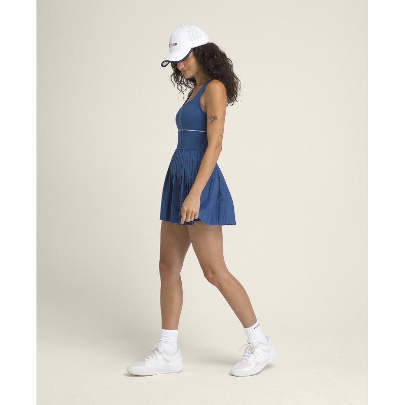 WW00211531BUS_1_SPORTIF_TENNIS_DRESS_W_BUS.png.high-res.jpeg